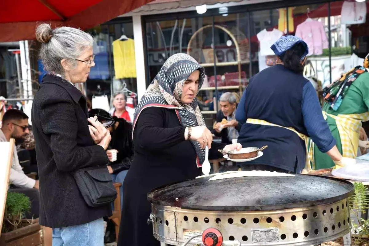 Atakum’da Gözleme Şenliği Yoğun İlgi Gördü