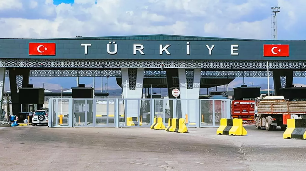 Dış ticareti geliştirme kapsamında Türkiye iki yeni sınır kapısı açmaya hazırlanıyor